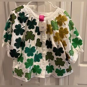 NWT 💚🍀⭐️QUEEN OF SPARKLES⭐️🍀💚 Green and Gold Shamrock Ladies Blouse Size Medium